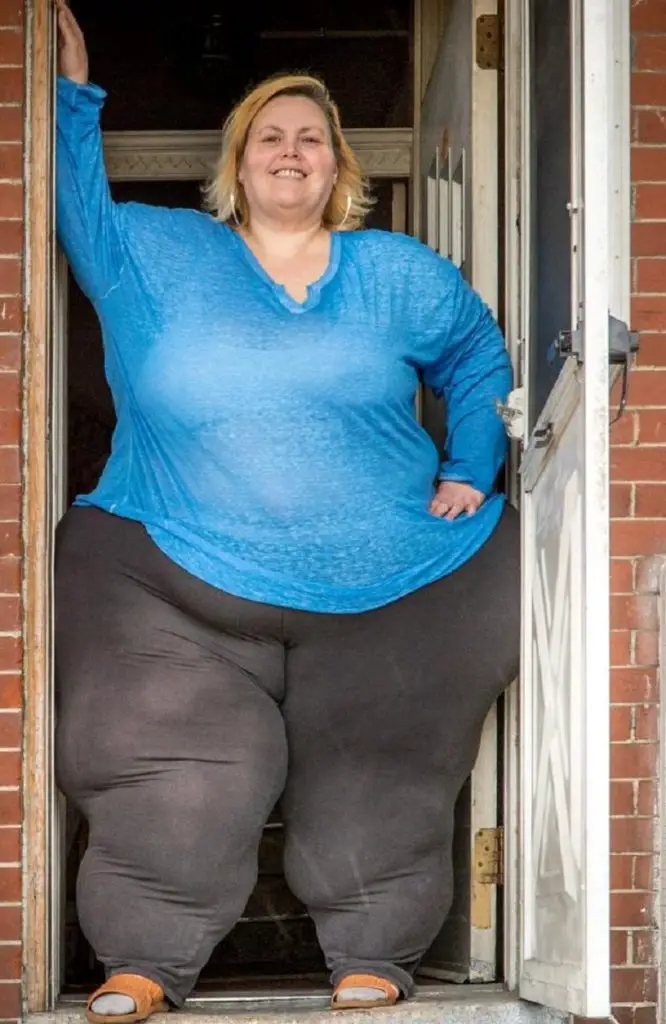 Woman Who Weighs Over 245 KG Is Determined To Break The Record Of World ...