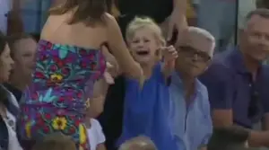 Mom In Crowd Can’t Find Her Daughter, But Then Famous Tennis Player