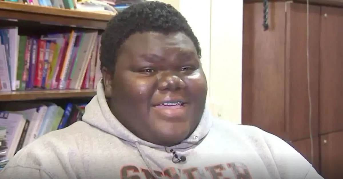 Homeless Teen Gets Accepted Into 17 Colleges All On His Own