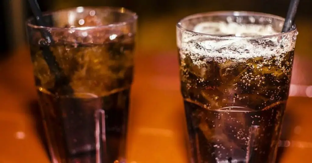 8 Ways Your Body Changes When You Stop Drinking Diet Soda